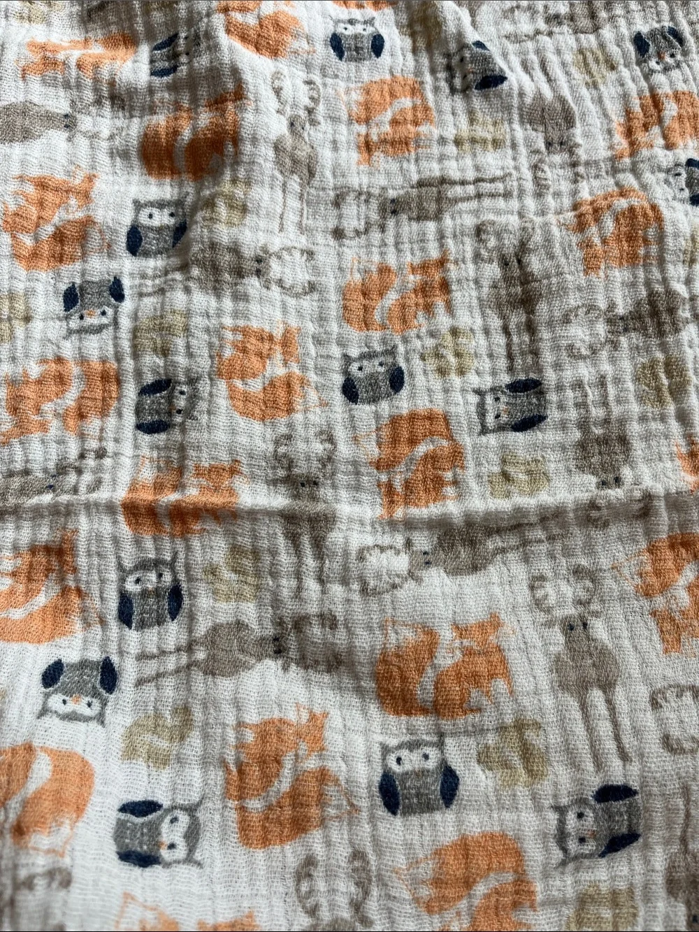 Kids Neutral Muslin Swaddle Set with Navy and Orange Prints
